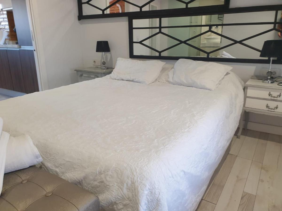 Atico Con Terraza Y Jacuzzi En El Centro Διαμέρισμα Βαλένθια Εξωτερικό φωτογραφία